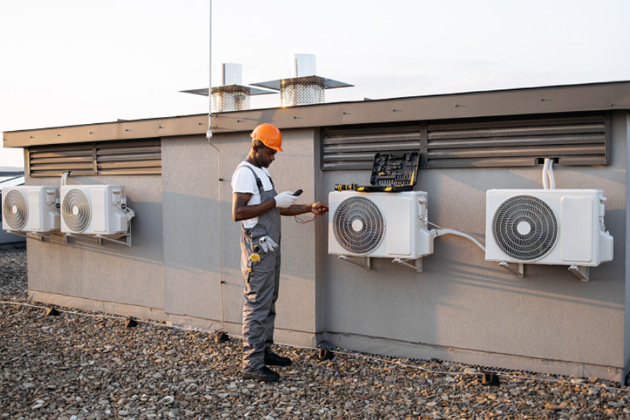 What Aircon Maintenance Can and Cannot Extend in Older Buildings