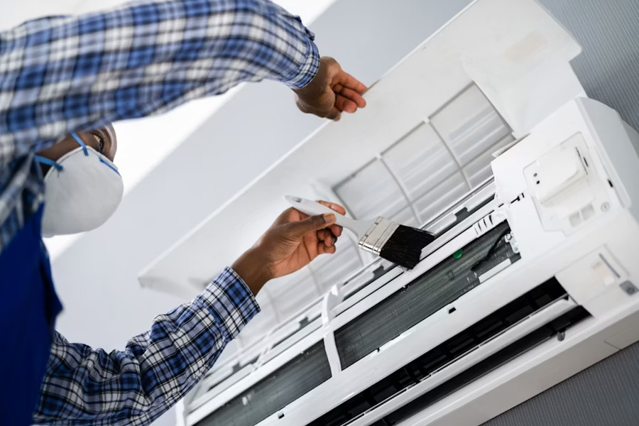 Signs Your Business Needs Emergency Commercial HVAC Service