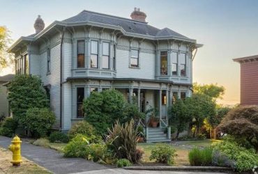 Designing Seamless Home Additions for Astoria Properties with Limited Urban Space